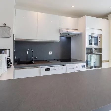Victoria By Interhome *